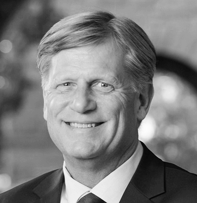 Michael McFaul headshot